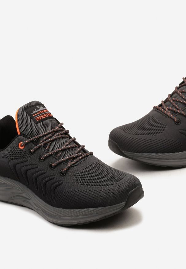 Born2be - Ciemnoszare Buty Sportowe Sznurowane Prettis. Okazja: na co dzień. Kolor: szary