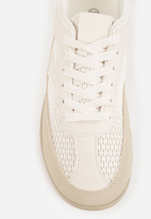 Renee - Beżowe Sneakersy z Geometrycznym Wzorem Elrineth. Kolor: beżowy. Materiał: prążkowany, jeans. Wzór: geometria