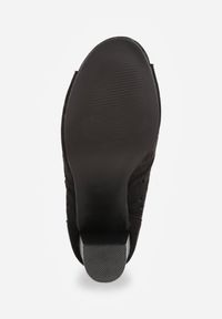 Renee - Czarne Ażurowe Botki Vices na Słupku Nimisa. Okazja: na spacer. Kolor: czarny. Materiał: jeans. Wzór: ażurowy. Sezon: wiosna. Obcas: na słupku. Styl: elegancki. Wysokość obcasa: średni #7