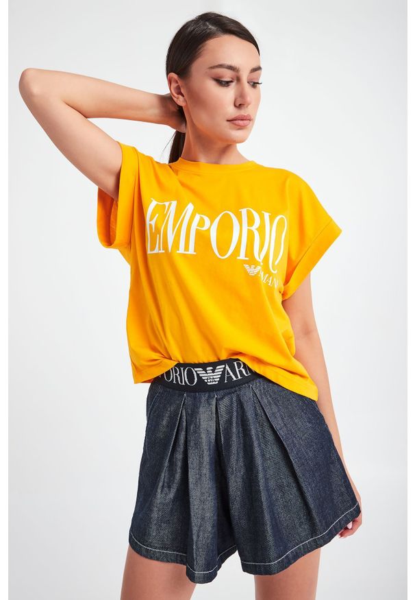 Emporio Armani Swimwear - T-SHIRT EMPORIO ARMANI SWIMWEAR. Materiał: materiał, bawełna. Długość rękawa: krótki rękaw. Długość: krótkie. Wzór: nadruk