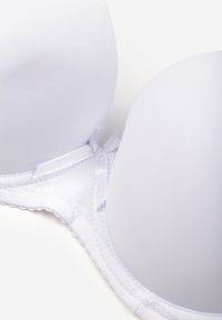 Born2be - Biały Klasyczny Biustonosz o Gładkim Wykończeniu Lamisa. Kolor: biały. Wzór: gładki #2