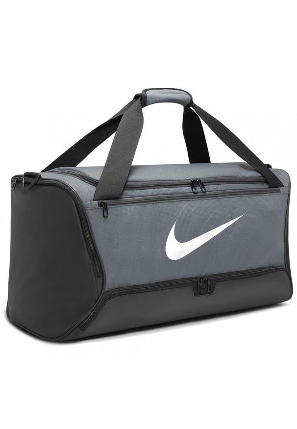 Nike - Torba sportowa treningowa NIKE na trening w podróż. Kolor: czarny, szary, wielokolorowy. Styl: sportowy