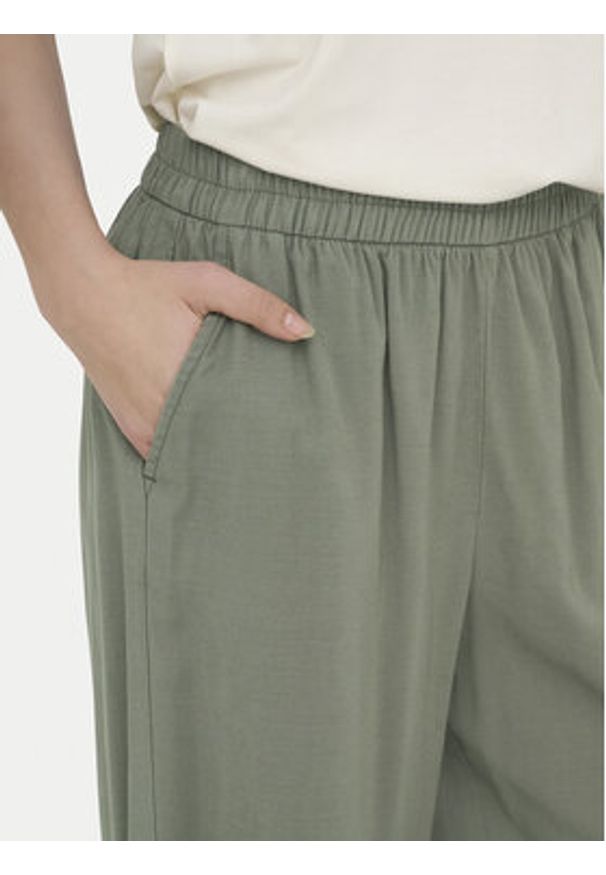 only - ONLY Spodnie materiałowe Aris 15337956 Zielony Straight Fit. Kolor: zielony. Materiał: wiskoza