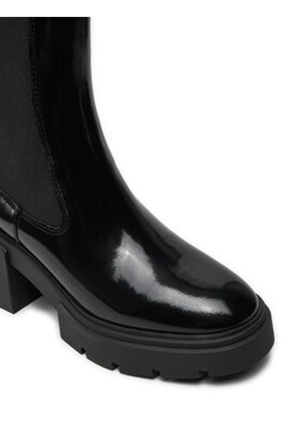 DKNY Botki Thana K4477867 Czarny. Kolor: czarny. Materiał: lakier, skóra