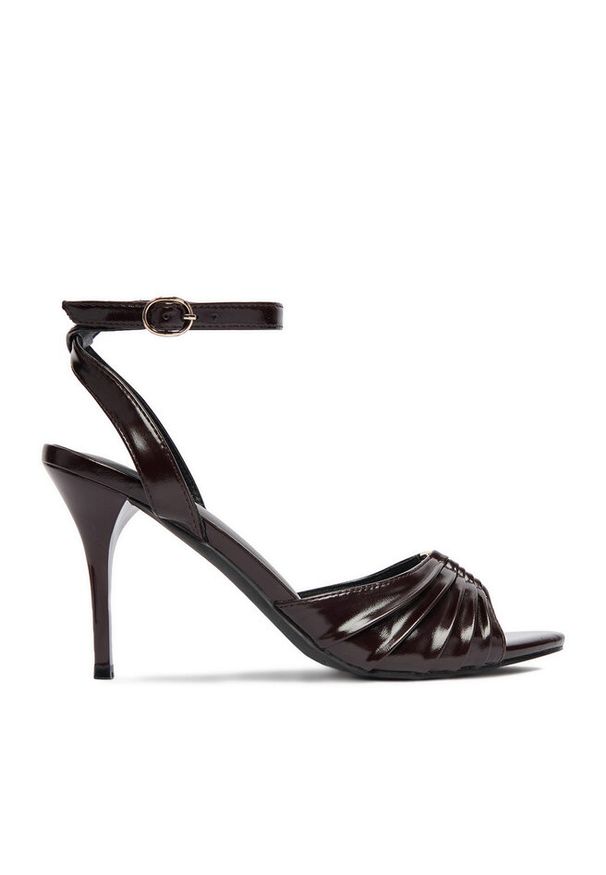 Jenny - Sandały JENNY. Kolor: czerwony