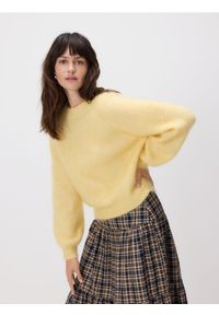Reserved - Sweter z moherem - jasnożółty. Kolor: żółty. Materiał: moher #1