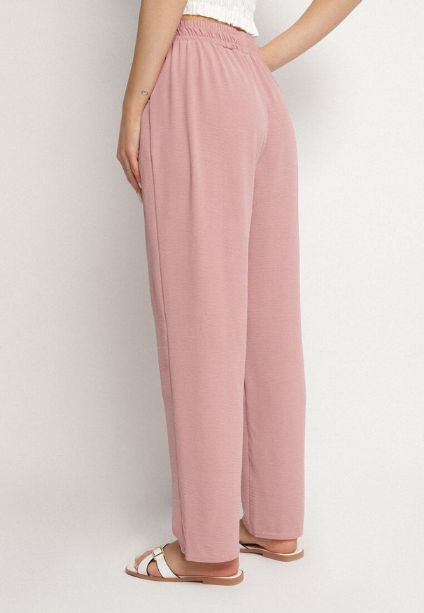 Born2be - Różowe Szerokie Spodnie z Bawełną i Wysokim Stanem Neorenna. Okazja: na co dzień. Stan: podwyższony. Kolor: różowy. Materiał: bawełna. Styl: casual