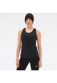 Koszulka damska New Balance WT23280BK – czarna. Kolor: czarny. Materiał: poliester. Sezon: lato. Sport: fitness