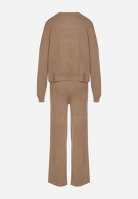 Born2be - Ciemnobeżowy Komplet z Wełną i Bawełną Sweter ze Splotem i Szerokie Spodnie Reinettia. Kolor: beżowy. Materiał: wełna, bawełna. Wzór: ze splotem #2