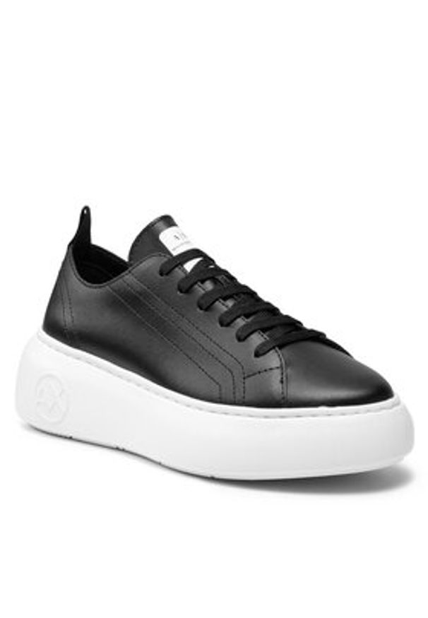 Armani Exchange Sneakersy XDX043 XCC64 00002 Czarny. Kolor: czarny. Materiał: skóra