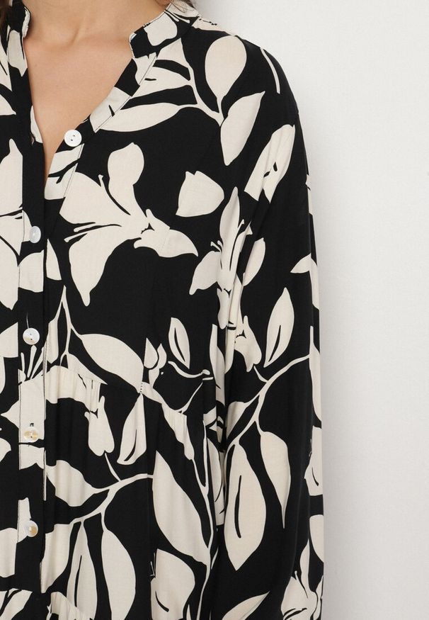 Born2be - Czarna Koszulowa Sukienka z Wiskozy z Motywem Liści Liorenna. Okazja: na co dzień. Kolor: czarny. Materiał: wiskoza. Wzór: kolorowy. Sezon: wiosna, lato. Typ sukienki: koszulowe. Styl: casual, klasyczny