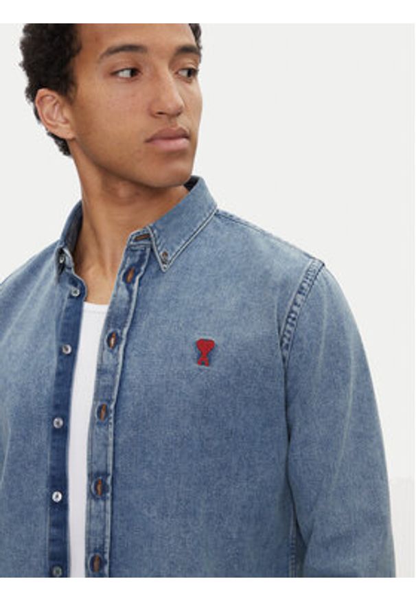 AMI PARIS - AMI Paris Koszula jeansowa USH063.DE0056 Niebieski Regular Fit. Kolor: niebieski. Materiał: bawełna