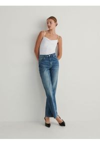 Reserved - Dopasowane body - biały. Kolor: biały. Materiał: dzianina. Wzór: gładki. Styl: klasyczny #1