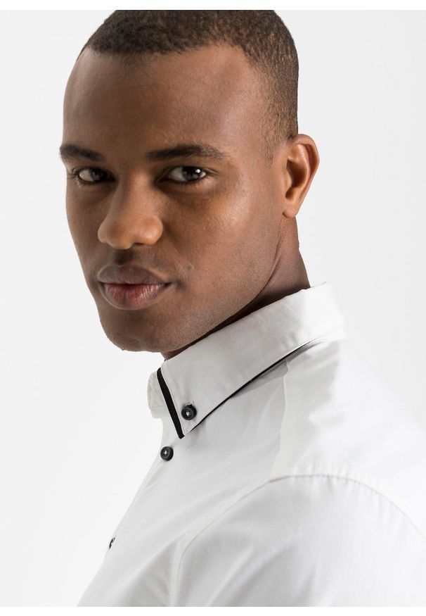 bonprix - Koszula biznesowa z czystej bawełny, długi rękaw. Okazja: na spotkanie biznesowe. Kolor: biały. Materiał: bawełna. Długość rękawa: długi rękaw. Długość: długie. Styl: biznesowy