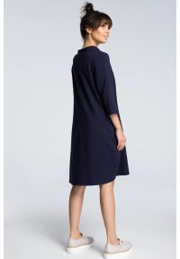 BeWear - Sukienka sportowa bombka oversize bawełniana granatowa. Okazja: na co dzień. Kolor: niebieski. Materiał: bawełna. Typ sukienki: sportowe, oversize, bombki. Styl: sportowy #3