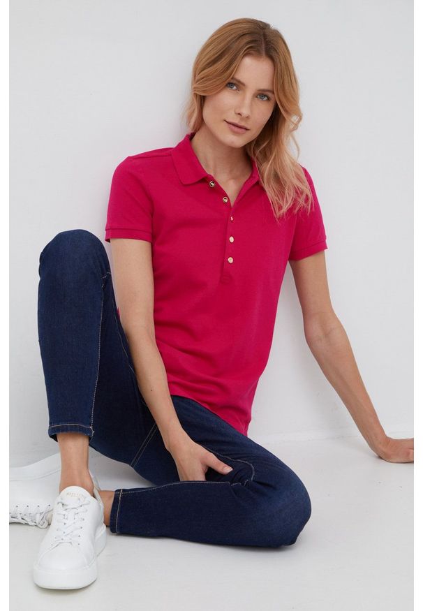 Lauren Ralph Lauren polo damski kolor różowy z kołnierzykiem. Typ kołnierza: polo. Kolor: różowy. Materiał: dzianina. Długość rękawa: krótki rękaw. Długość: krótkie. Wzór: gładki