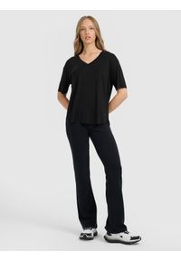 4f - 4F T-shirt oversize z modalem damski - czarny S. Okazja: na co dzień. Kolor: czarny. Styl: casual