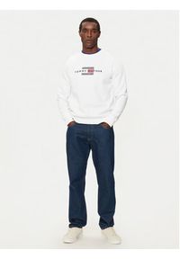 TOMMY HILFIGER - Tommy Hilfiger Bluza MW0MW35541 Biały Regular Fit. Kolor: biały. Materiał: bawełna #5