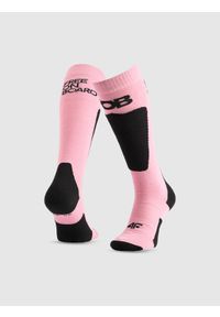 4f - 4F Skarpety snowboardowe damskie - różowe 35-38. Kolor: różowy. Materiał: prążkowany. Wzór: prążki. Sport: snowboard #1