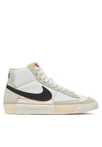 Nike Sneakersy Blazer Mid Pro Club DQ7673 100 Biały. Kolor: biały. Materiał: skóra