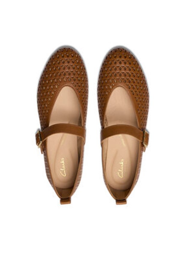 Clarks Półbuty Fawna Jane 26181228 Brązowy. Kolor: brązowy. Materiał: skóra