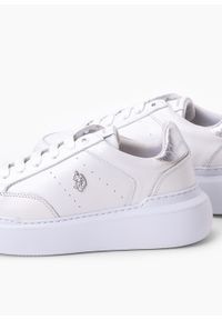 U.S. Polo Assn - Sneakersy damskie U.S. POLO ARTIDE001W/3L1-WHI. Okazja: do pracy, na spacer, na co dzień. Kolor: biały. Sport: turystyka piesza