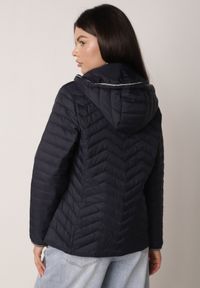 Born2be - Granatowa Pikowana Kurtka Przejściowa z Ozdobną Lamówką przy Kapturze Tidorna. Okazja: na spacer, na co dzień. Kolor: niebieski. Materiał: poliester, jeans. Styl: casual, elegancki #2