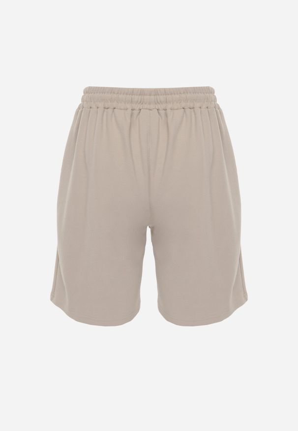 Born2be - Beżowe Szorty Dresowe z Bawełną i Sznurkami Leofiel. Okazja: na co dzień, na spacer. Kolor: beżowy. Materiał: bawełna, dresówka. Wzór: napisy. Styl: klasyczny, casual