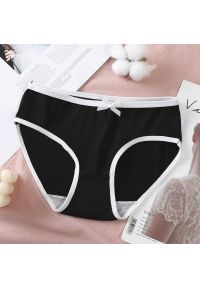 Intica - Figi dziewczęce z ozdobną lamówką na co dzień i specjalne okazje Tamarah. Kolor: czarny. Materiał: materiał