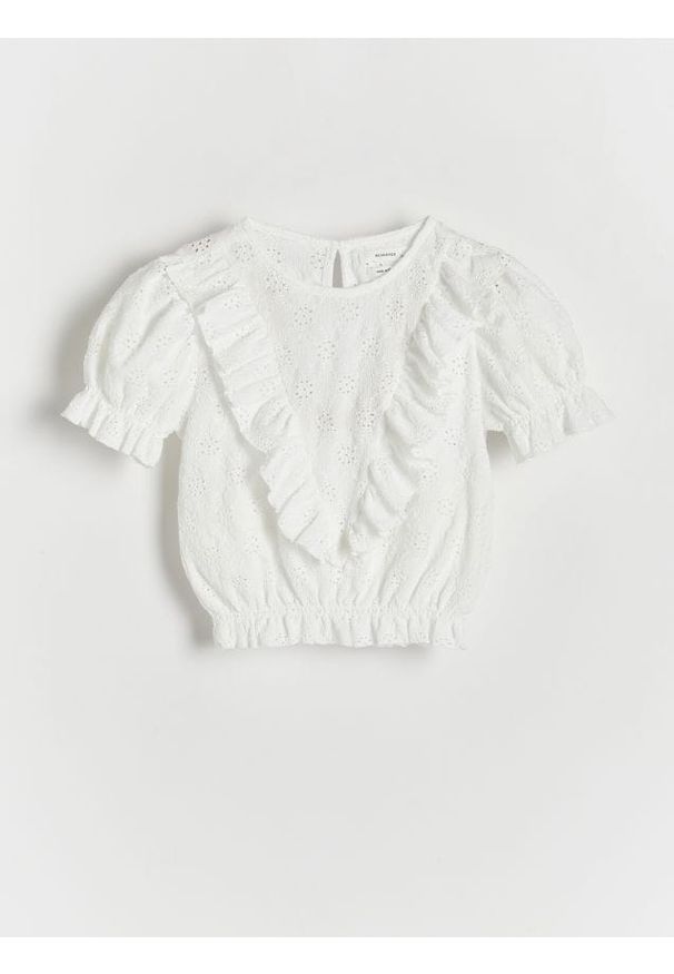 Reserved - Ażurowa bluzka z falbaną - złamana biel. Materiał: dzianina. Wzór: ażurowy