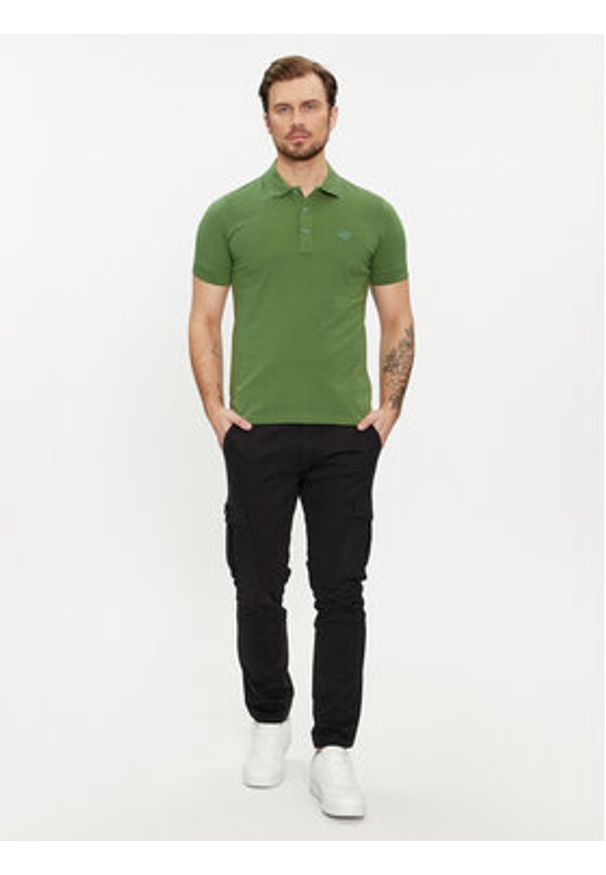 Replay Polo M6548.000.23070 Zielony Regular Fit. Typ kołnierza: polo. Kolor: zielony. Materiał: bawełna