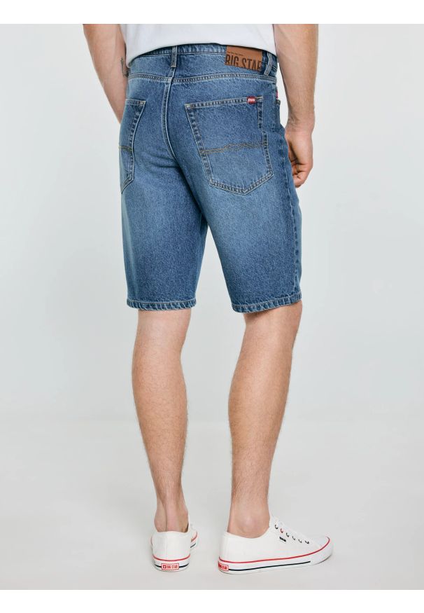 Big-Star - Szorty męskie jeansowe niebieskie Colter 410. Stan: podwyższony. Kolor: niebieski. Materiał: jeans. Długość: krótkie. Sezon: lato. Styl: vintage, klasyczny