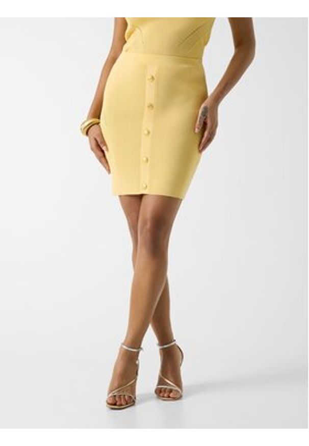 Marciano Guess Spódnica mini G6GD09 Z0628 Żółty Classic Fit. Kolor: żółty. Materiał: wiskoza