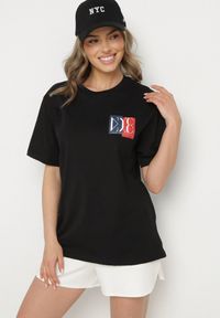 Born2be - Czarna Bawełniana Koszulka z Nadrukiem Zenalin. Okazja: na co dzień. Kolor: czarny. Materiał: bawełna. Wzór: nadruk. Styl: klasyczny, elegancki, casual #7