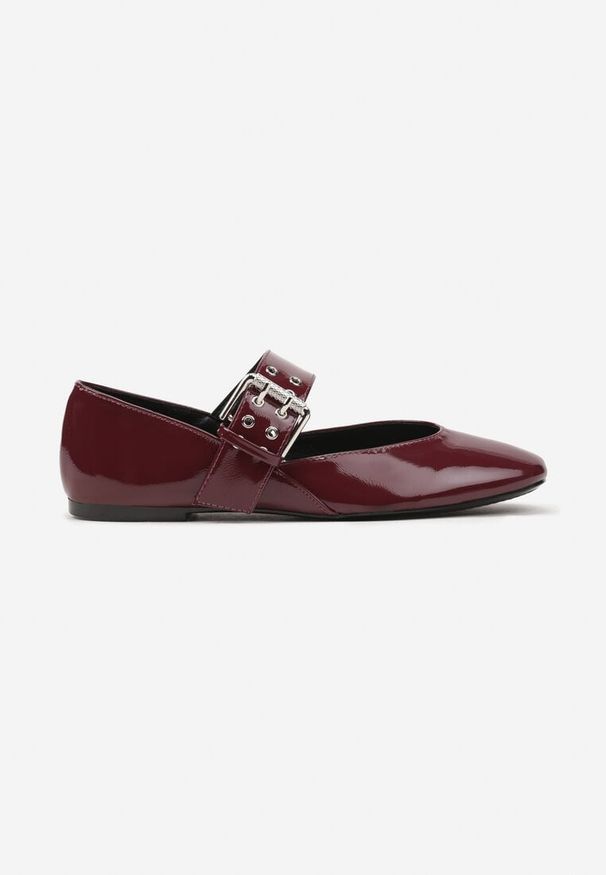 Born2be - Bordowe Balerinki Lakierowane z Ozdobną Dużą Klamrą i Paskiem Grelita. Zapięcie: klamry. Kolor: czerwony. Materiał: lakier. Styl: elegancki