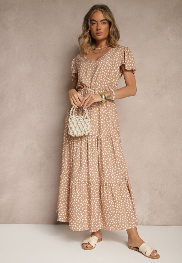 Renee - Beżowa Rozkloszowana Sukienka z Bawełną i Geometrycznym Motywem Mevelaia. Okazja: na co dzień. Kolor: beżowy. Materiał: bawełna. Wzór: geometria. Typ sukienki: rozkloszowane. Styl: casual, klasyczny