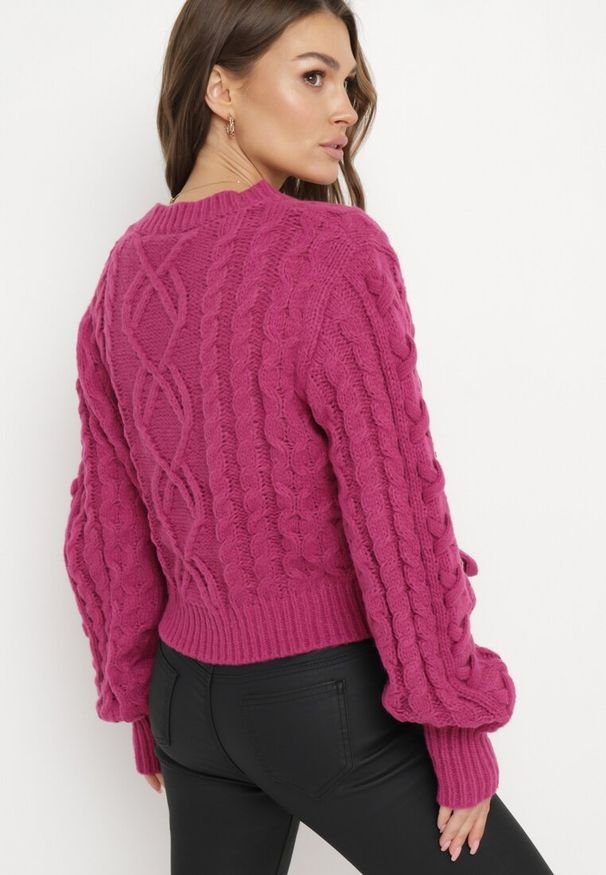 Born2be - Fuksjowy Klasyczny Sweter ze Ściągaczami i Ozdobnym Sznurowaniem Nabira. Kolor: różowy. Styl: klasyczny