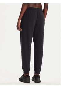 Under Armour Spodnie dresowe Essential Fleece Joggers 1373034 Czarny Regular Fit. Kolor: czarny. Materiał: dresówka, bawełna #3