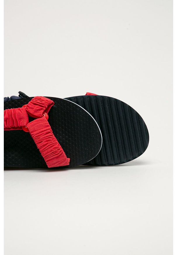 Pepe Jeans - Sandały Pool W Brit. Zapięcie: rzepy. Kolor: niebieski. Materiał: materiał. Wzór: gładki