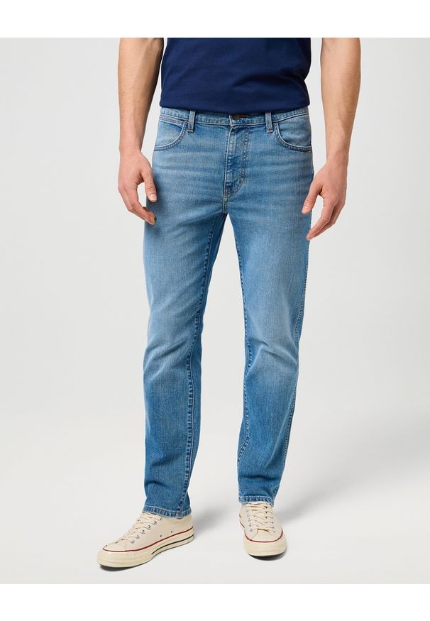 Wrangler - MESKIE SPODNIE WRANGLER LARSTON COASTAL BLUE 112371569