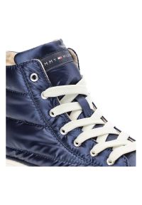TOMMY HILFIGER - Granatowe Trampki Tommy Hilfiger Modne Pikowane Buty Damskie. Kolor: niebieski. Materiał: skóra ekologiczna, materiał. Szerokość cholewki: normalna. Styl: sportowy