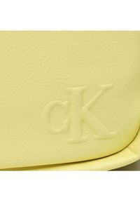 Calvin Klein Jeans Torebka Ultralight Dblzip Camera Bag21 Pu K60K610326 Żółty. Kolor: żółty. Materiał: skórzane