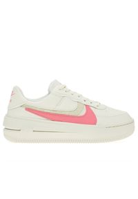 Buty Nike Air Force 1 PLT.AF.ORM DJ9946-105 - białe. Okazja: na co dzień. Kolor: biały. Materiał: materiał, skóra, guma. Szerokość cholewki: normalna. Obcas: na platformie. Model: Nike Air Force