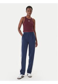 Adidas - adidas Top Essentials KD3824 Bordowy Slim Fit. Kolor: czerwony. Materiał: bawełna #5