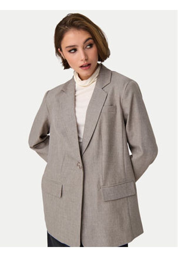 only - ONLY Marynarka Linda 15328158 Beżowy Oversize. Kolor: beżowy. Materiał: syntetyk