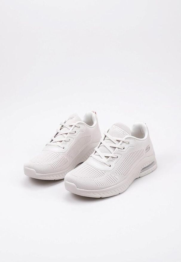 skechers - Buty Skechers Bobs Squad Air Close Encounter, Kobiety. Kolor: beżowy. Materiał: materiał. Model: Skechers Sport. Sport: turystyka piesza