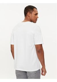 Jack & Jones - Jack&Jones T-Shirt Races 12232649 Biały Standard Fit. Kolor: biały. Materiał: bawełna #5