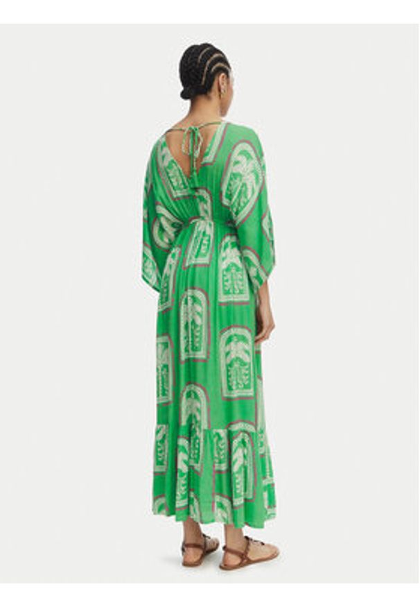 LOLA CASADEMUNT Sukienka letnia LS2616049 Zielony jasny Relaxed Fit. Kolor: zielony. Materiał: wiskoza. Sezon: lato