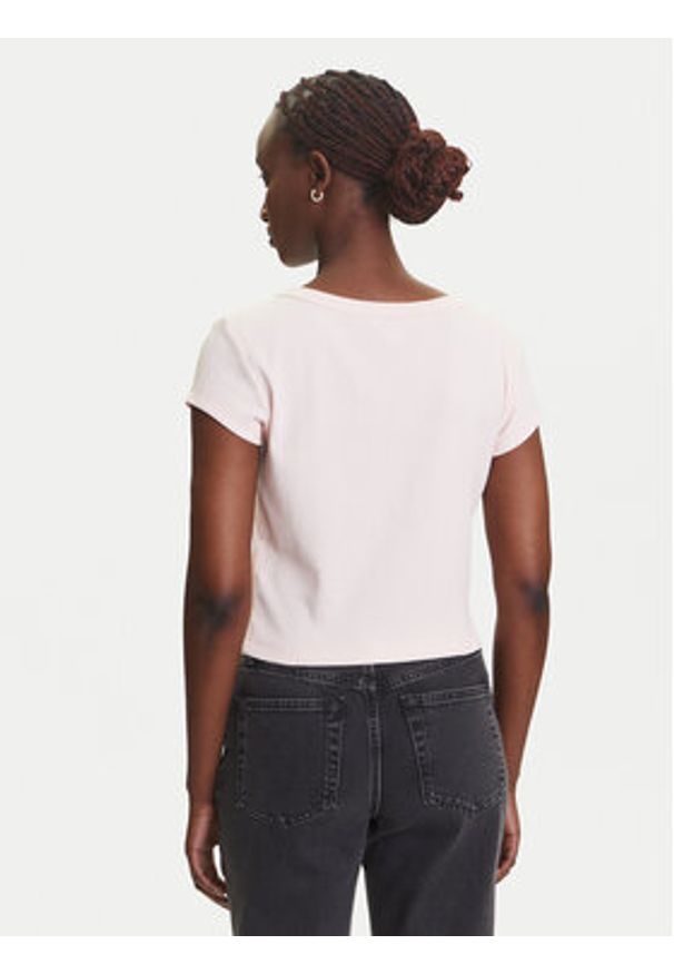 Calvin Klein Jeans T-Shirt LV047C200G Różowy Slim Fit. Kolor: różowy. Materiał: bawełna