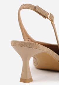 Renee - Ciemnobeżowe Czółenka Slingback VICES na Kaczuszce z Ażurową Cholewką Klephei. Zapięcie: pasek. Kolor: beżowy. Materiał: jeans, skóra, koronka. Szerokość cholewki: normalna. Wzór: ażurowy. Obcas: na szpilce #9